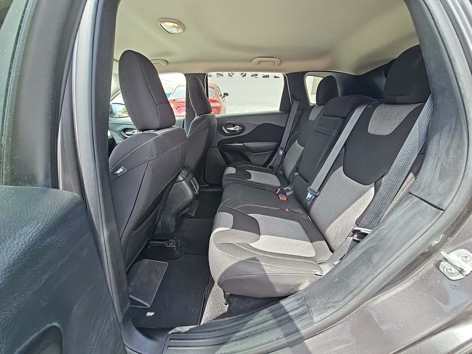 2014 Jeep Cherokee Latitude FWD