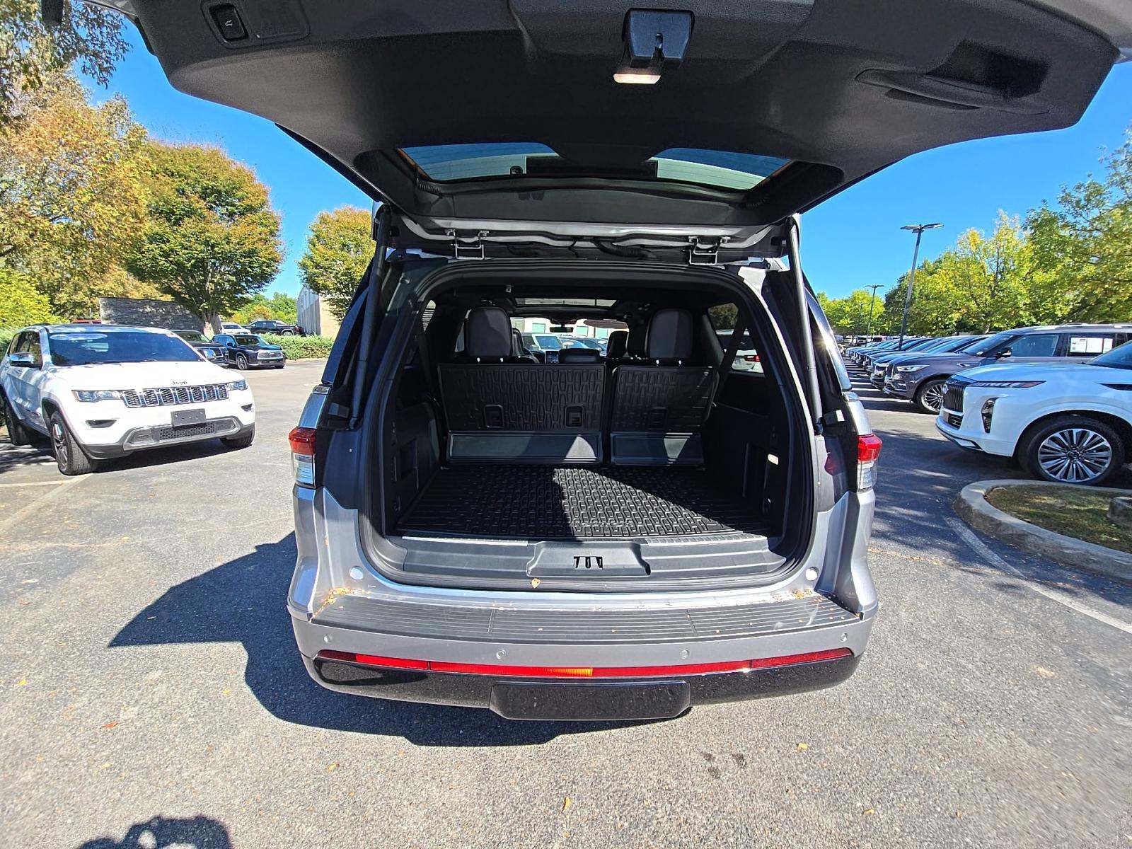 2023 Lincoln Navigator L Reserve AWD