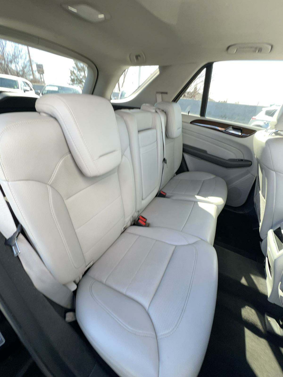 2013 Mercedes-Benz M-Class ML 350 RWD