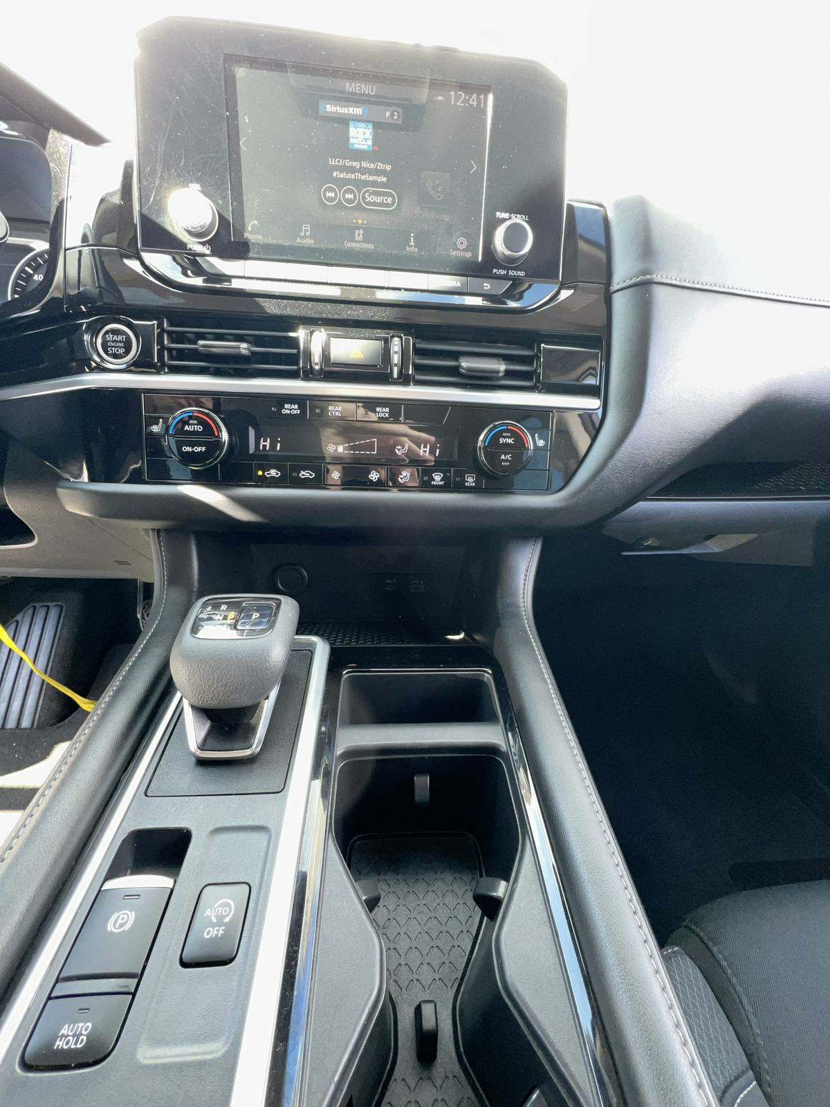 2022 Nissan Pathfinder SV AWD