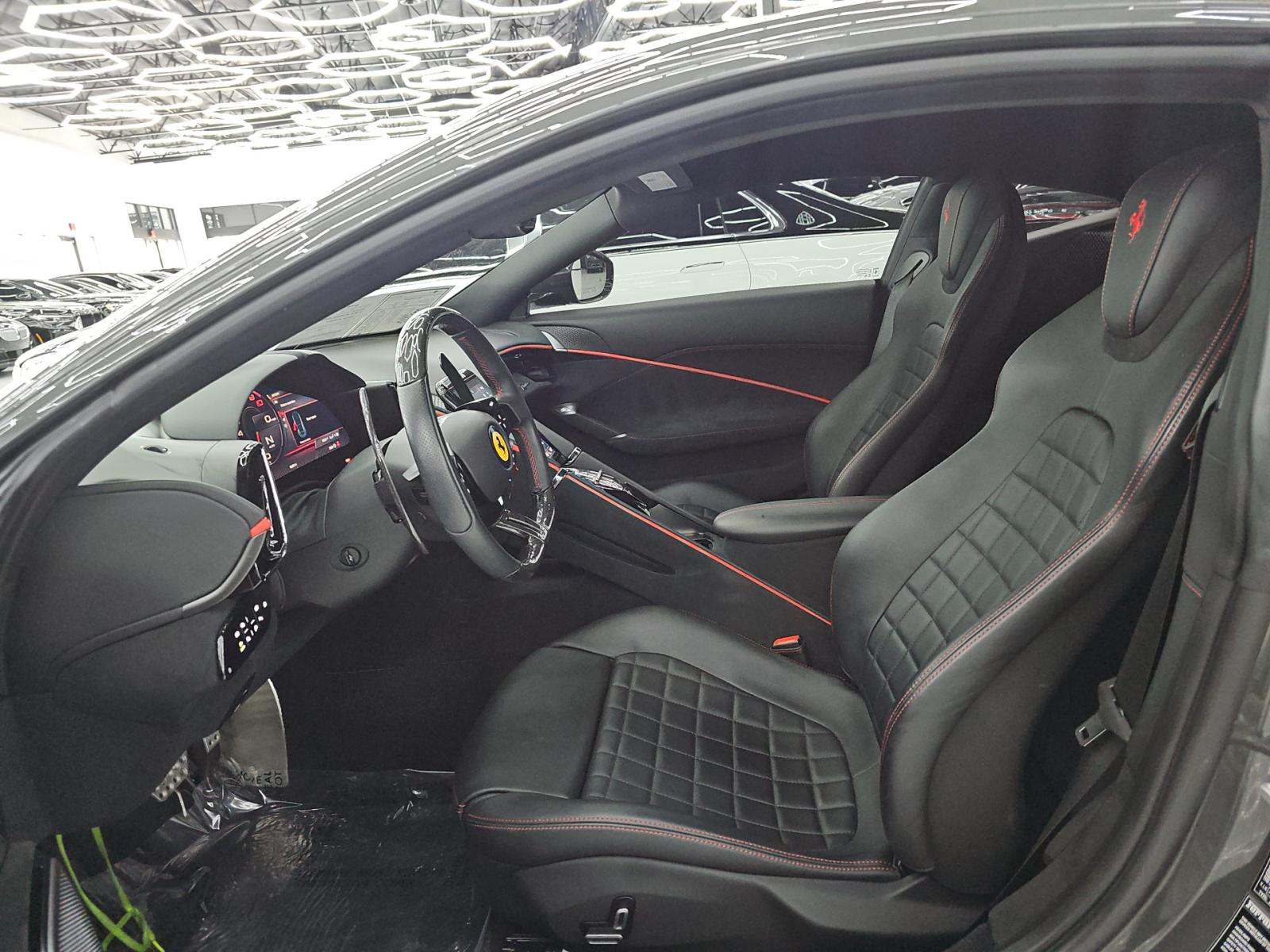 2022 Ferrari Roma Base RWD