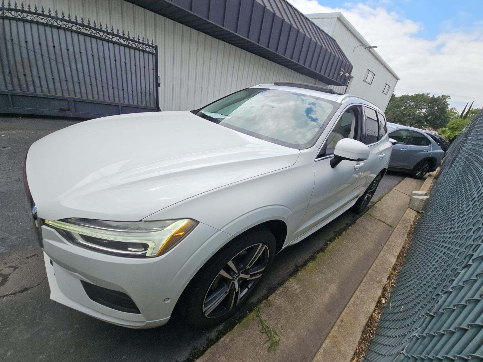 2019 Volvo XC60 T5 Momentum AWD