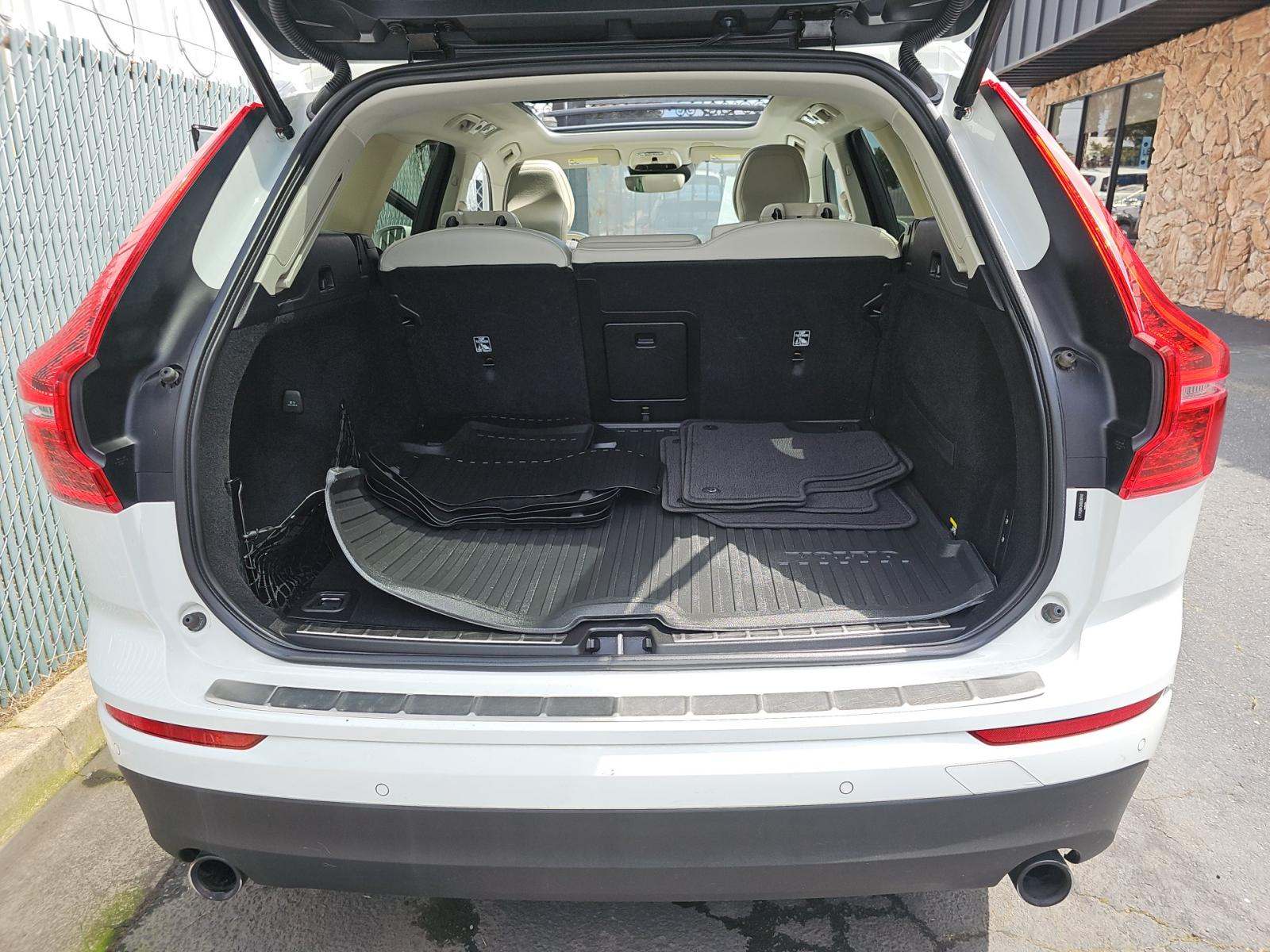 2019 Volvo XC60 T5 Momentum AWD