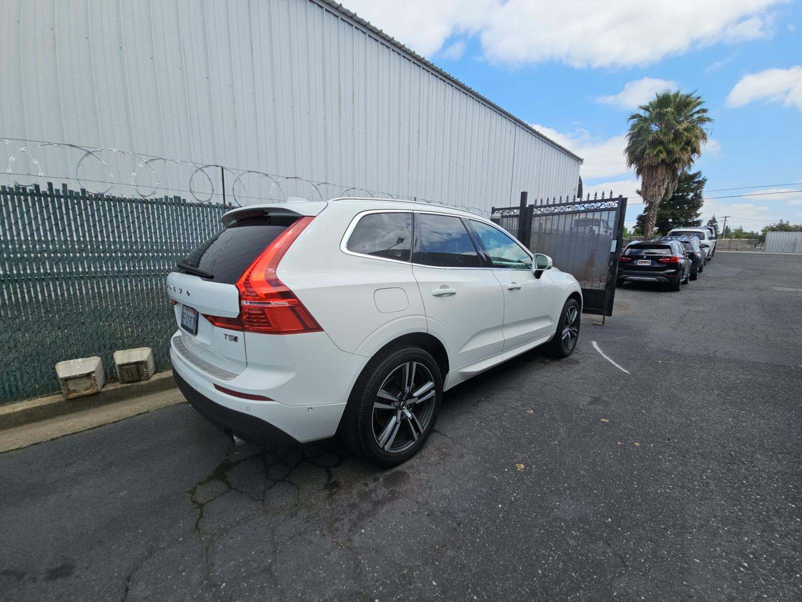 2019 Volvo XC60 T5 Momentum AWD