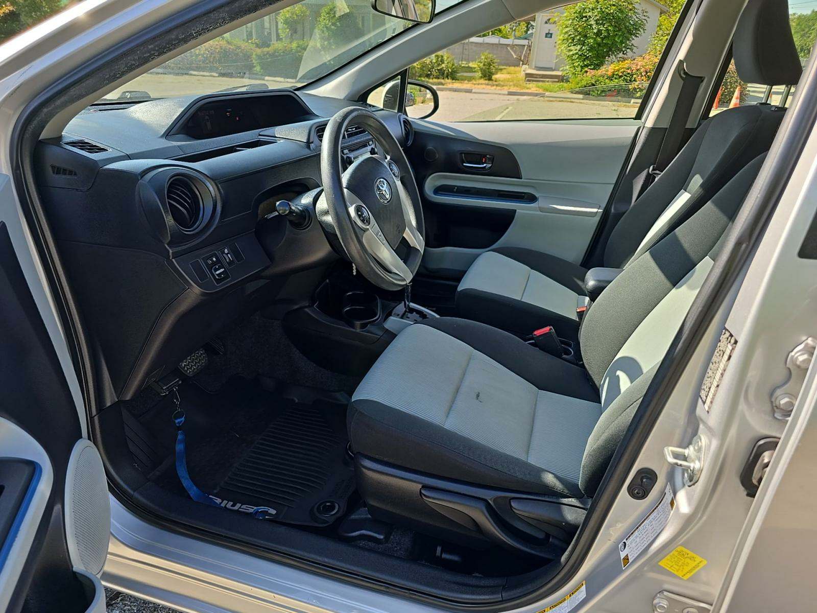 2013 Toyota Prius c Two FWD