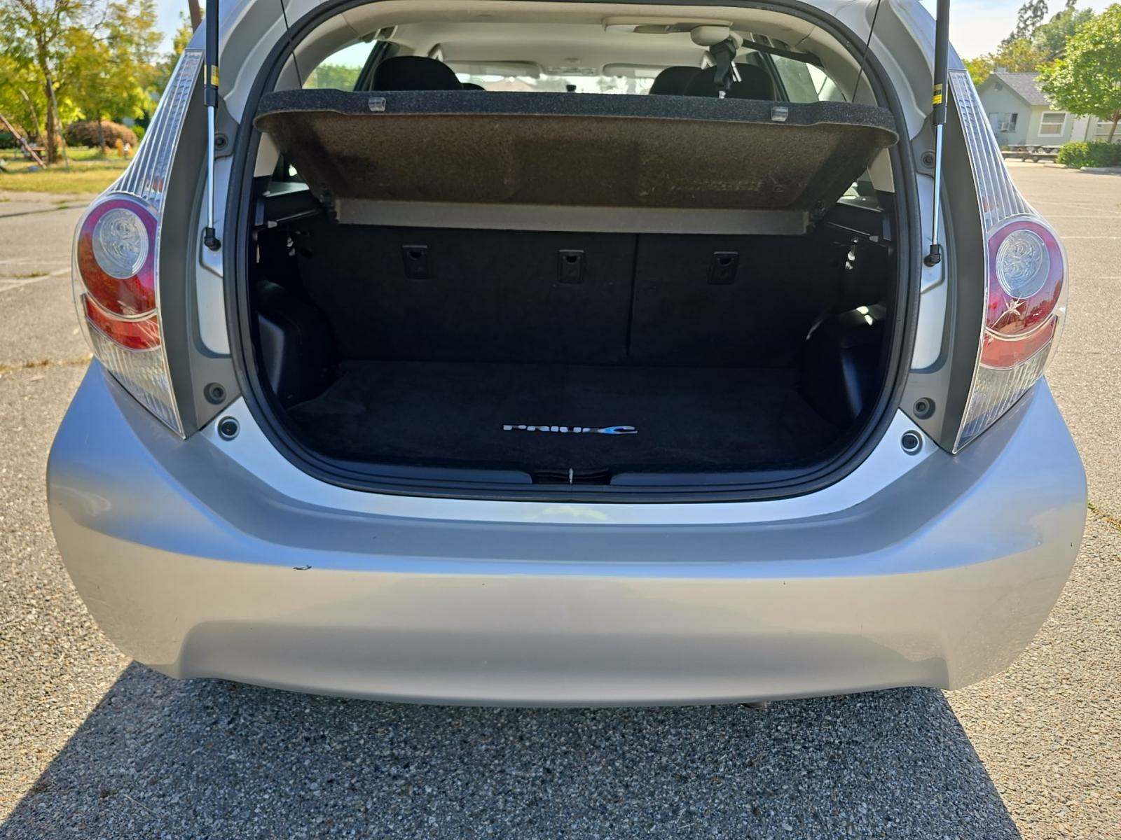 2013 Toyota Prius c Two FWD