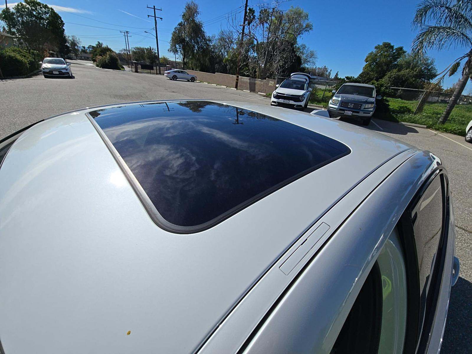 2023 BMW 3 Series 330i RWD