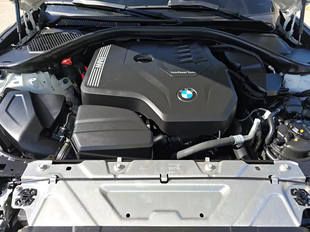 2023 BMW 3 Series 330i RWD