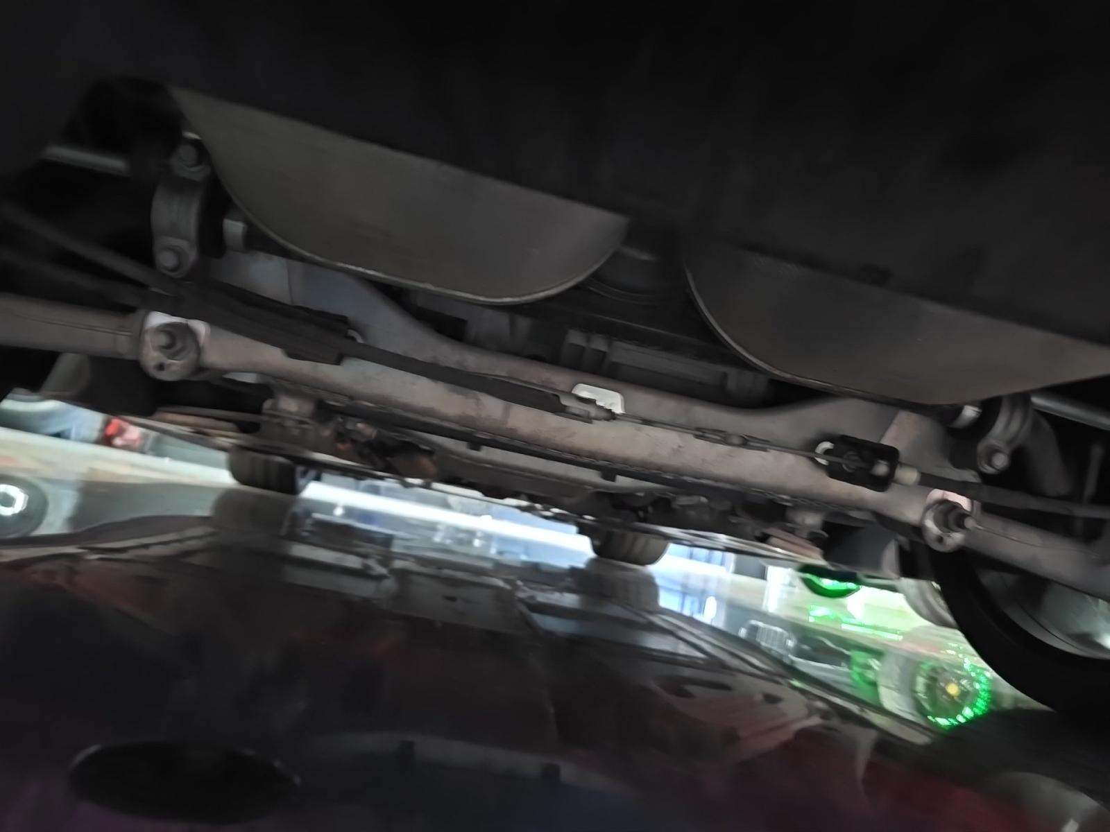 CHEVROLET CORVETTE - 10