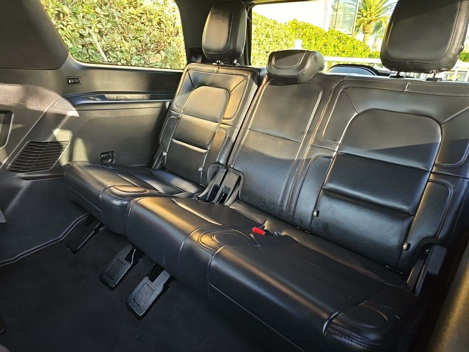 2023 Lincoln Navigator Standard AWD