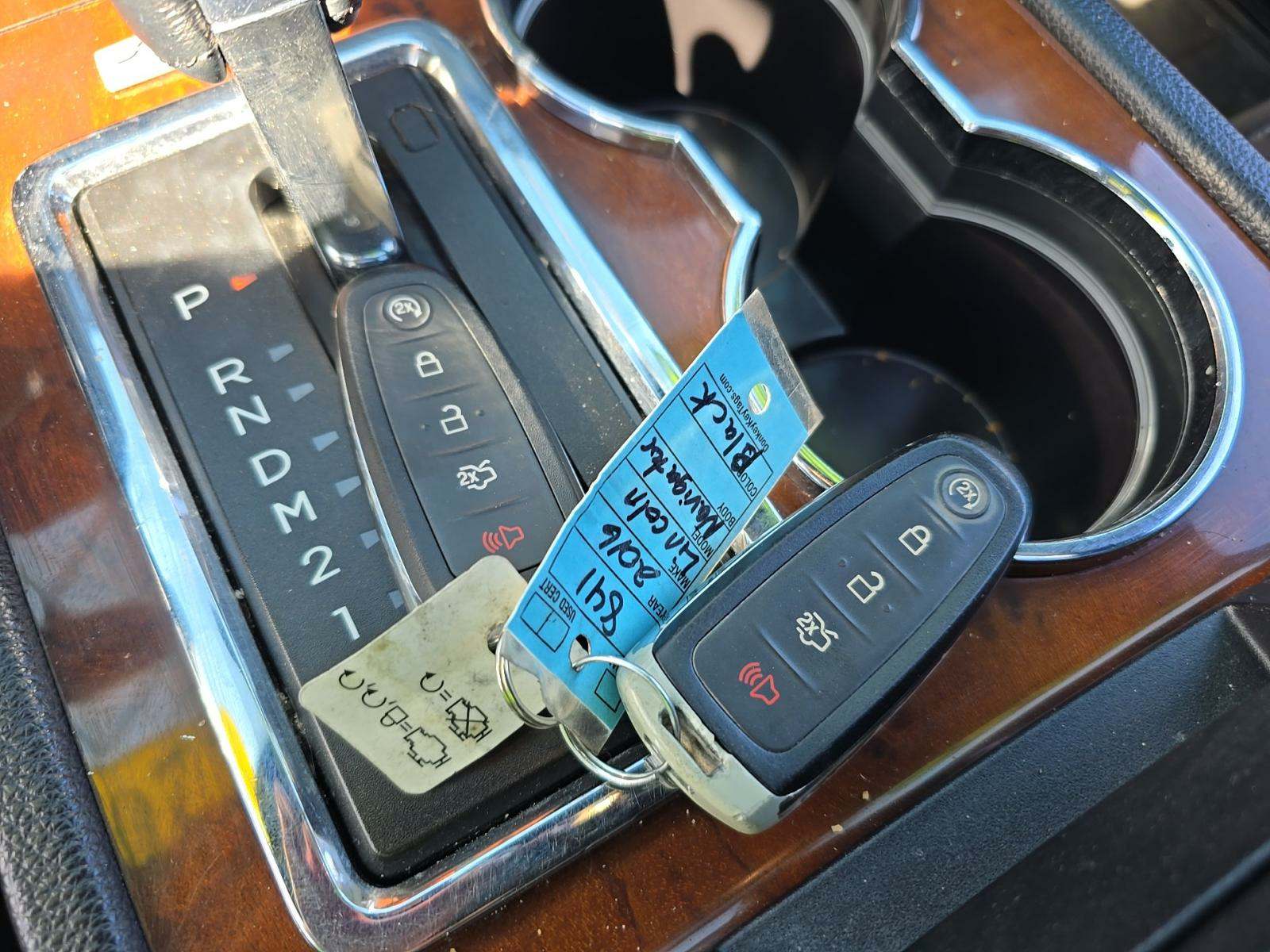 2016 Lincoln Navigator Select AWD