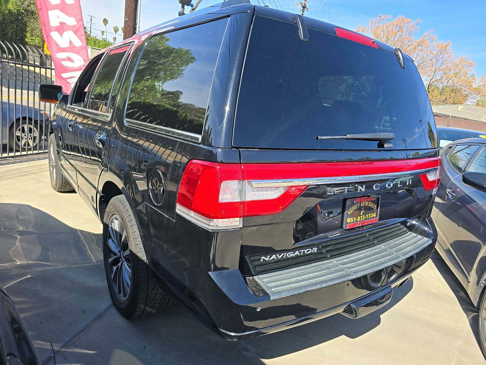 2016 Lincoln Navigator Select AWD