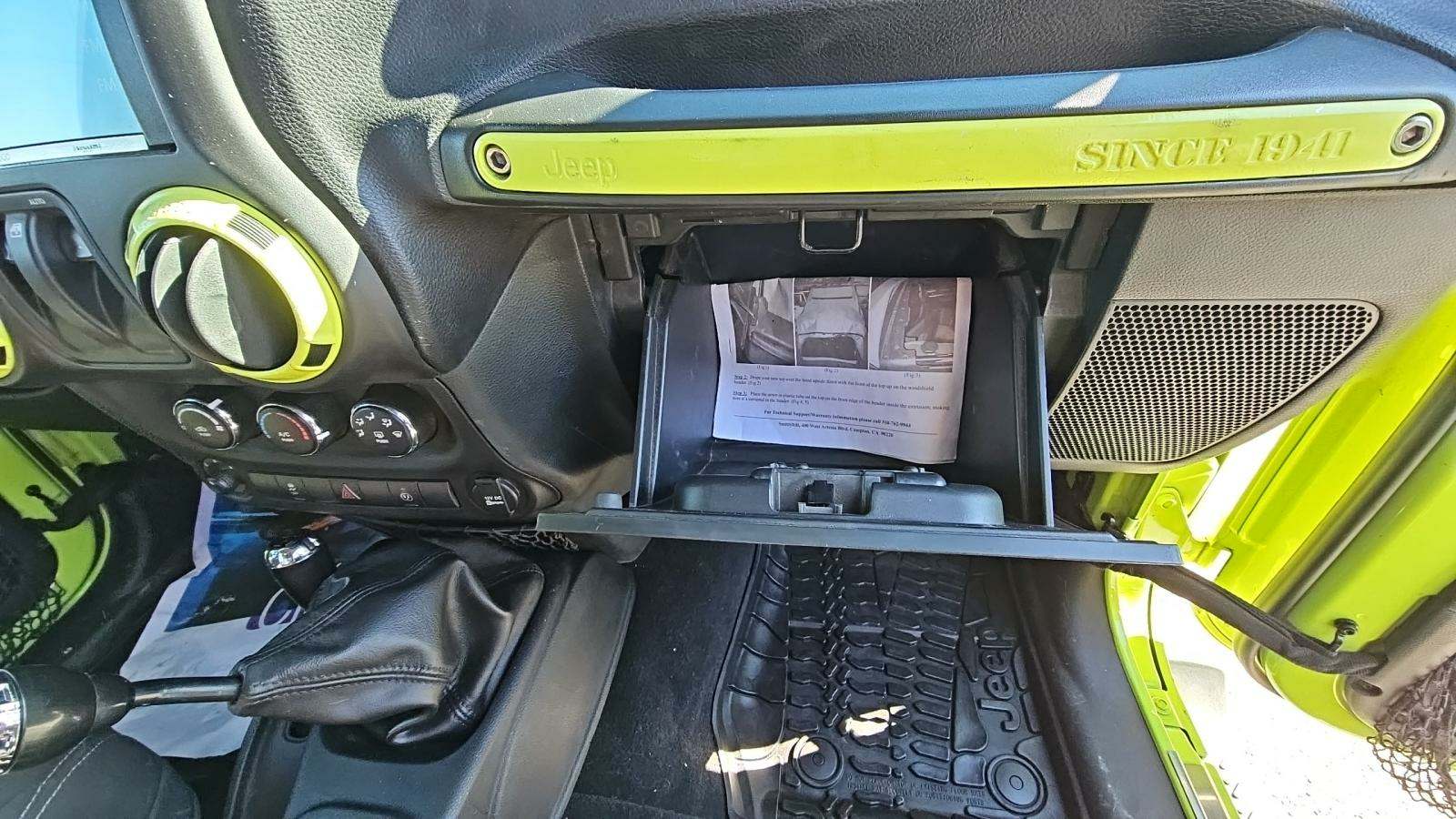 2017 Jeep Wrangler Sahara AWD