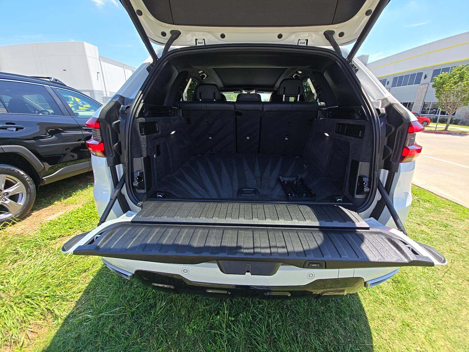 2023 BMW X5 xDrive40i AWD