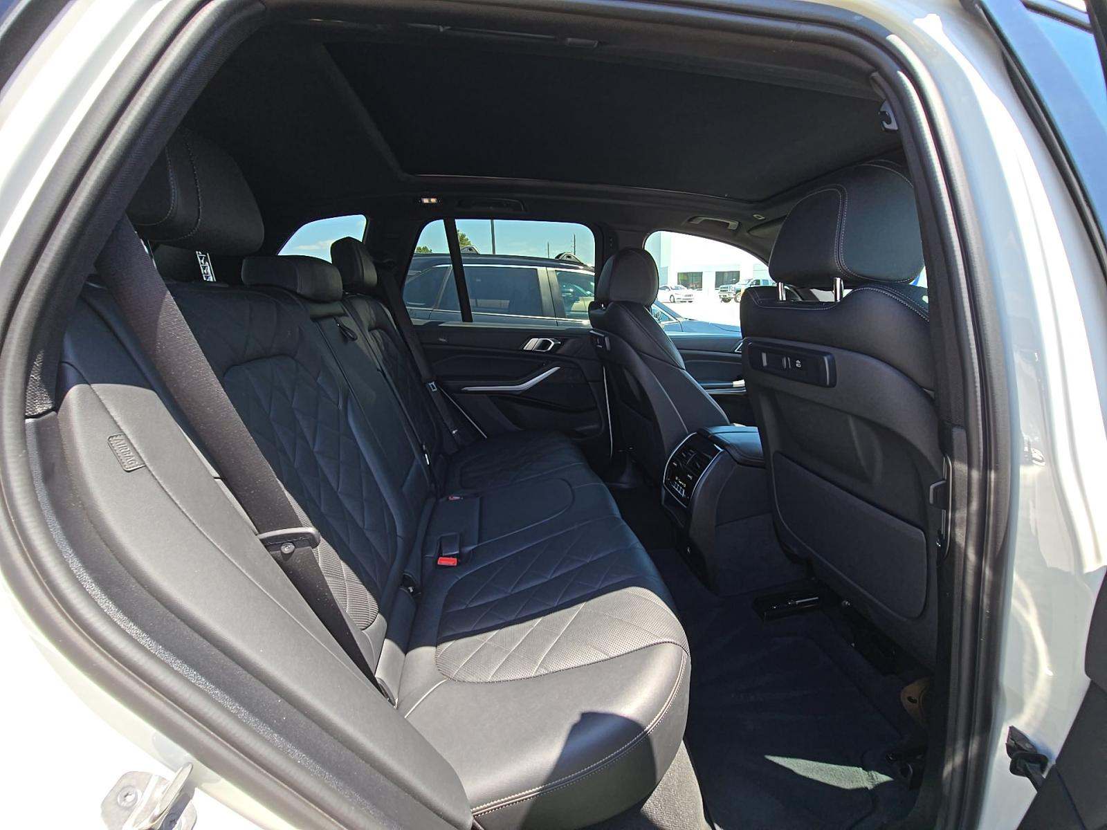 2023 BMW X5 xDrive40i AWD