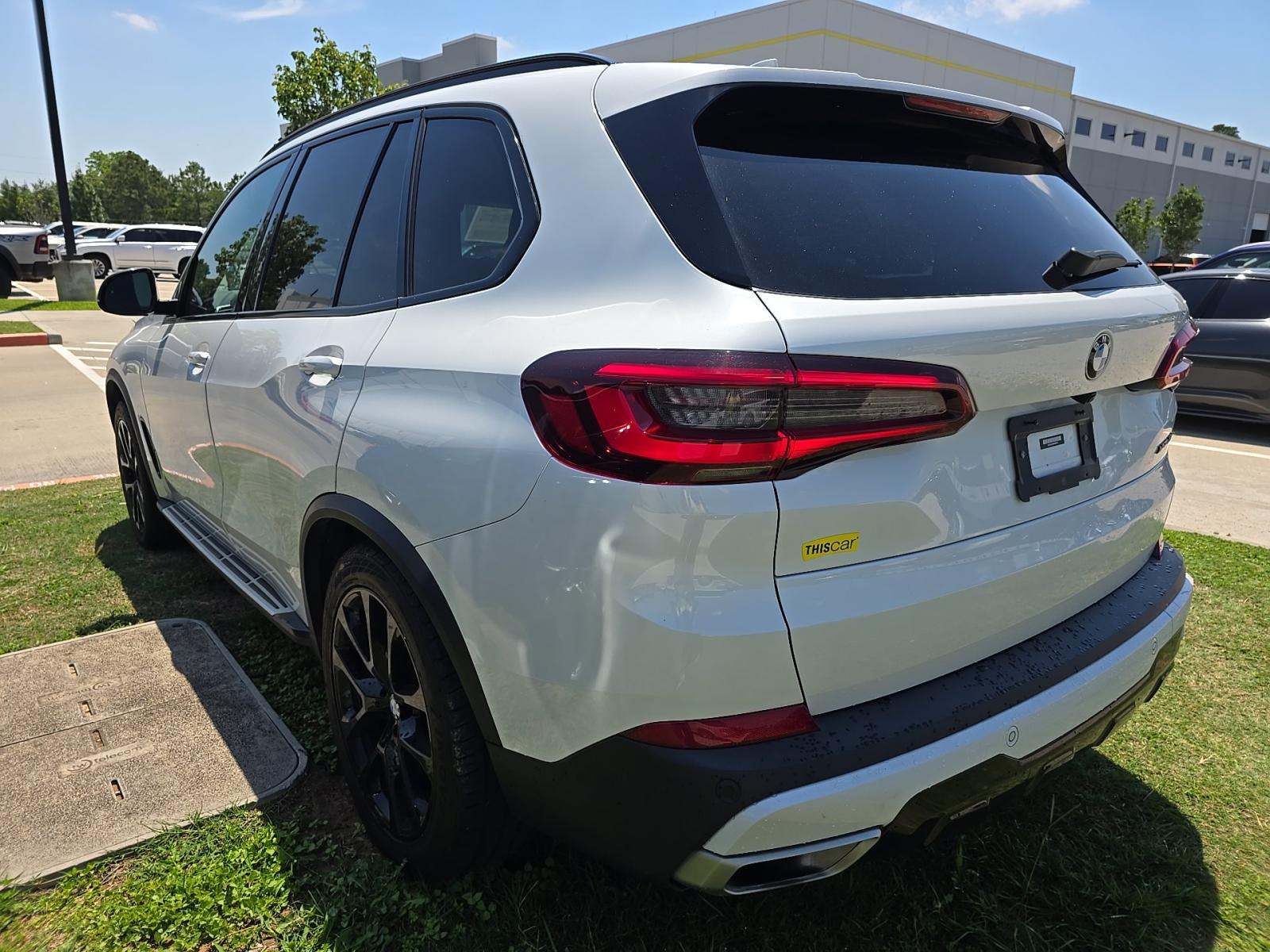 2023 BMW X5 xDrive40i AWD