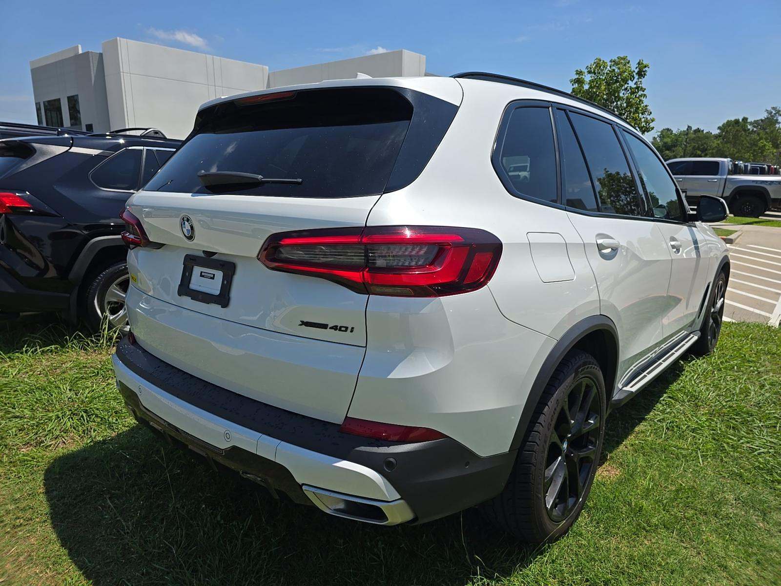2023 BMW X5 xDrive40i AWD