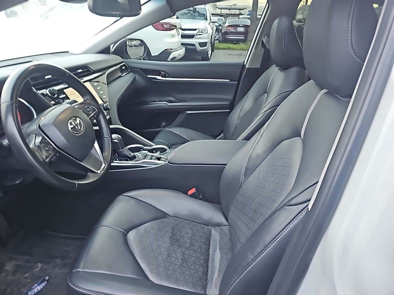 2019 Toyota Camry XSE FWD