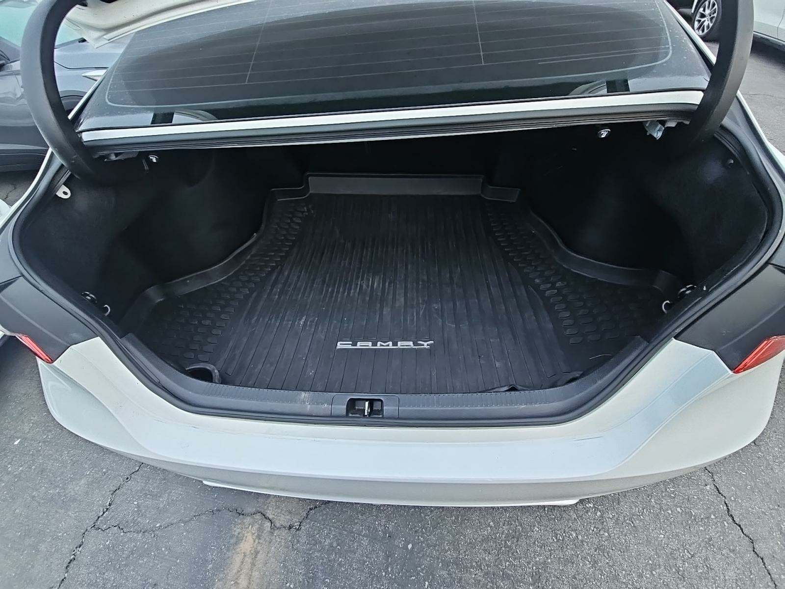 2019 Toyota Camry XSE FWD