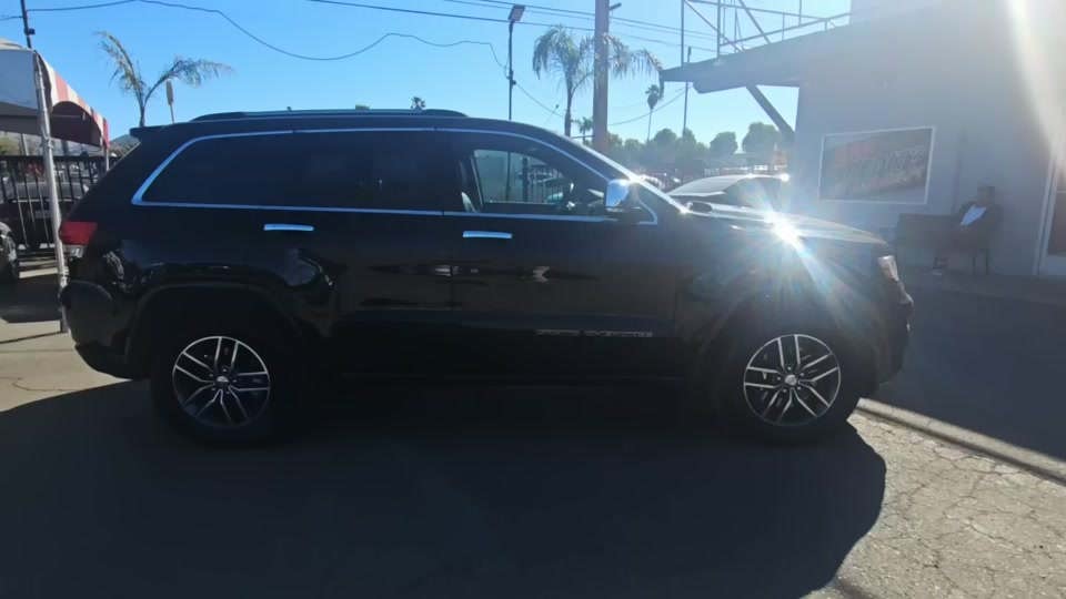 Jeep Grand Cherokee Limited снимка Jeep Grand Cherokee Limited
