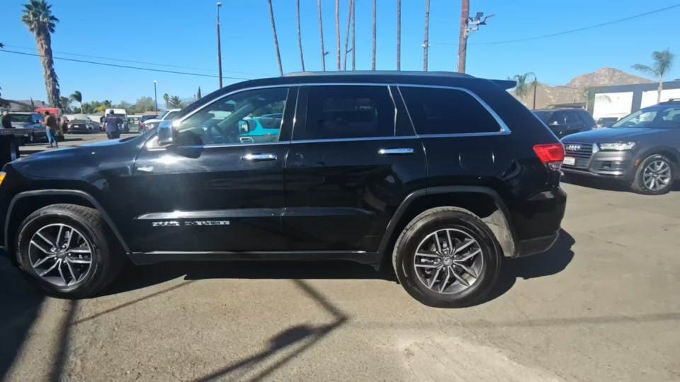 Jeep Grand Cherokee Limited снимка Jeep Grand Cherokee Limited