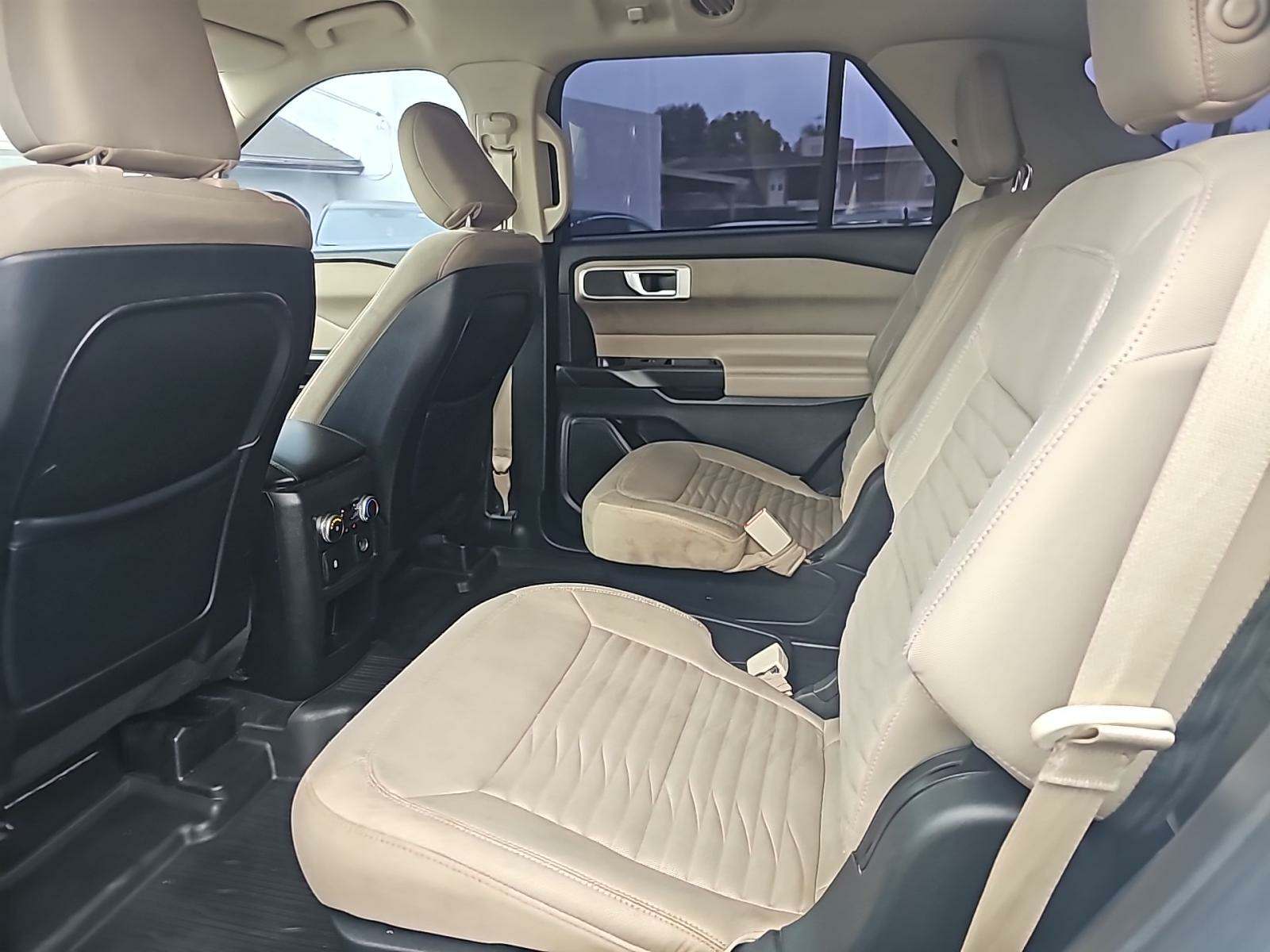 2020 Ford Explorer XLT RWD