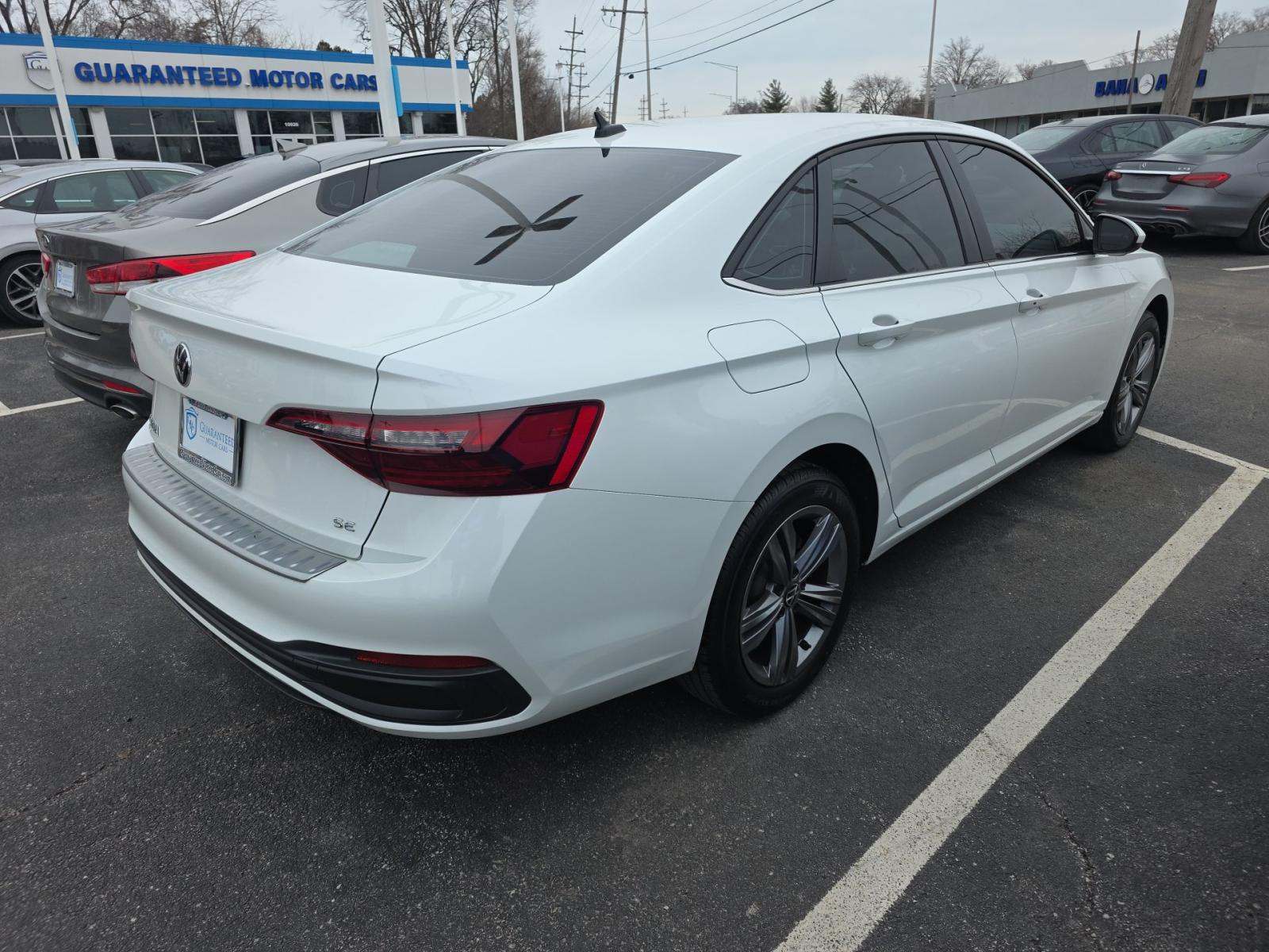2024 Volkswagen Jetta 1.5T SE FWD