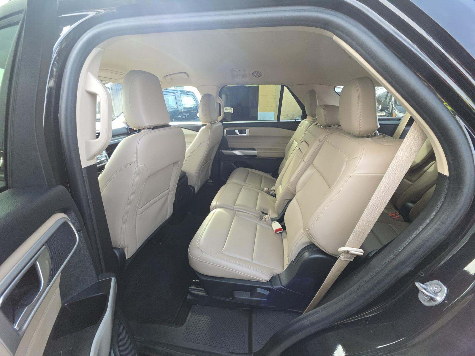 2024 Ford Explorer XLT RWD