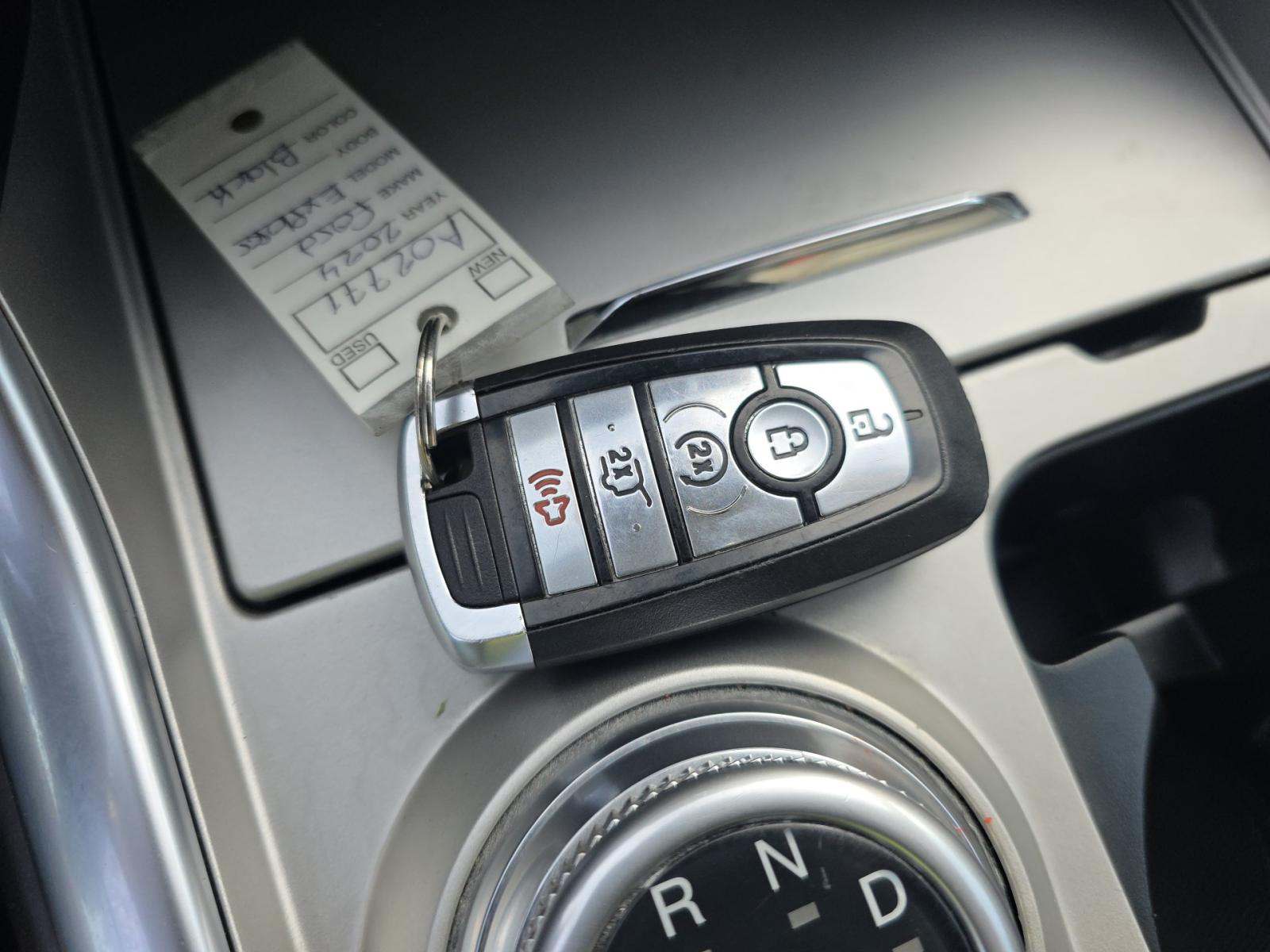 2024 Ford Explorer XLT RWD