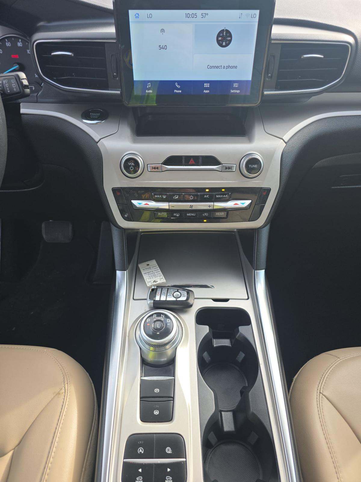 2024 Ford Explorer XLT RWD