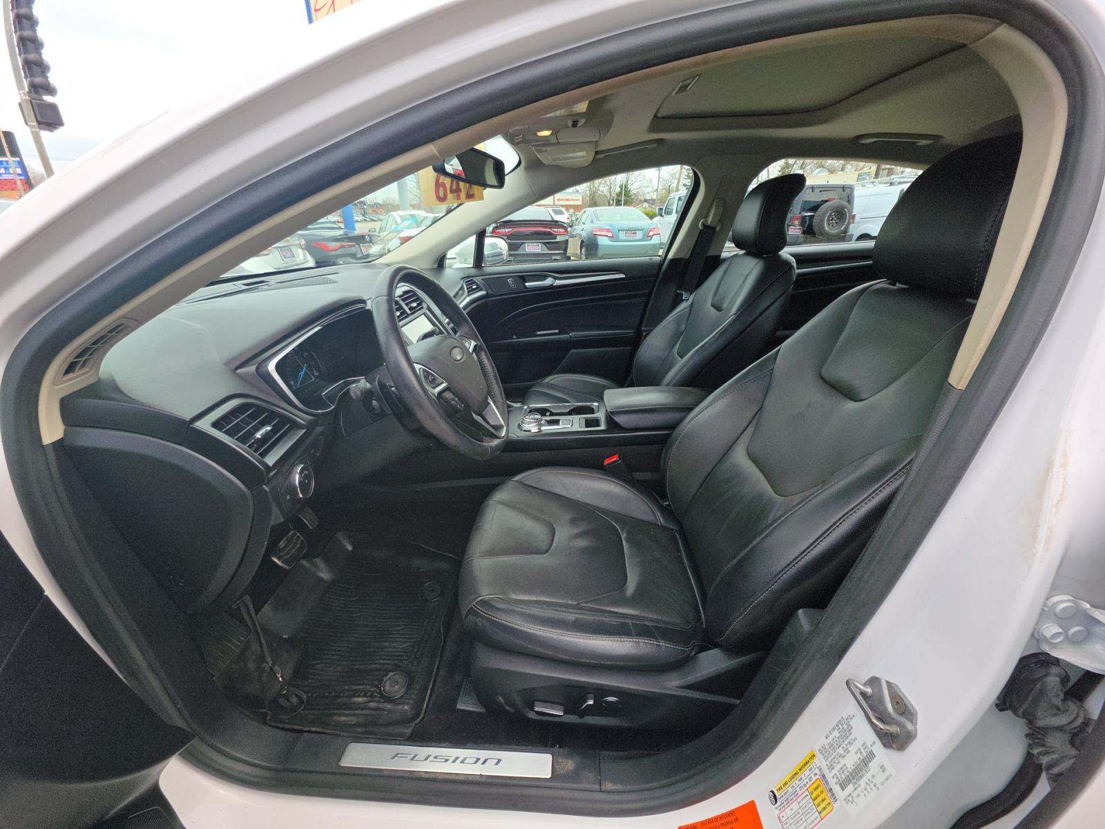 FORD FUSION - 2