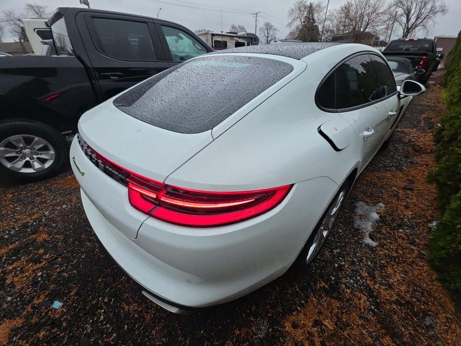 2019 Porsche Panamera E-Hybrid 4 AWD