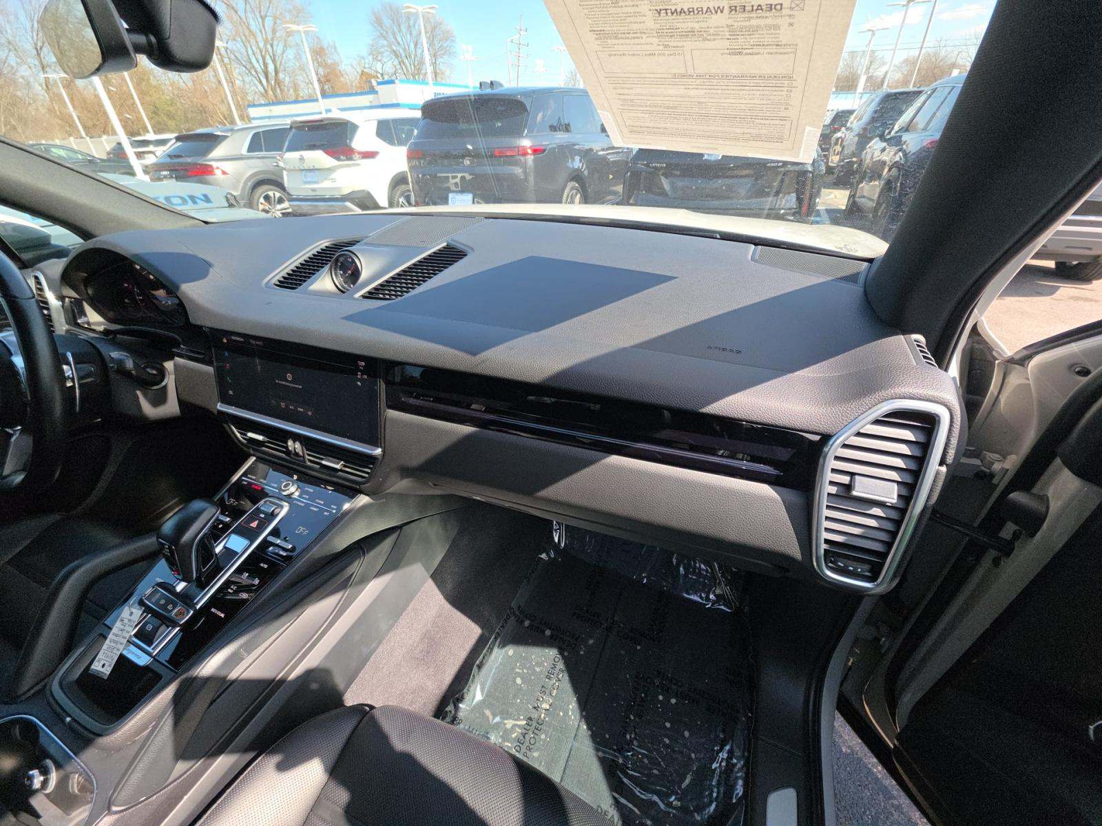 2023 Porsche Cayenne Base AWD