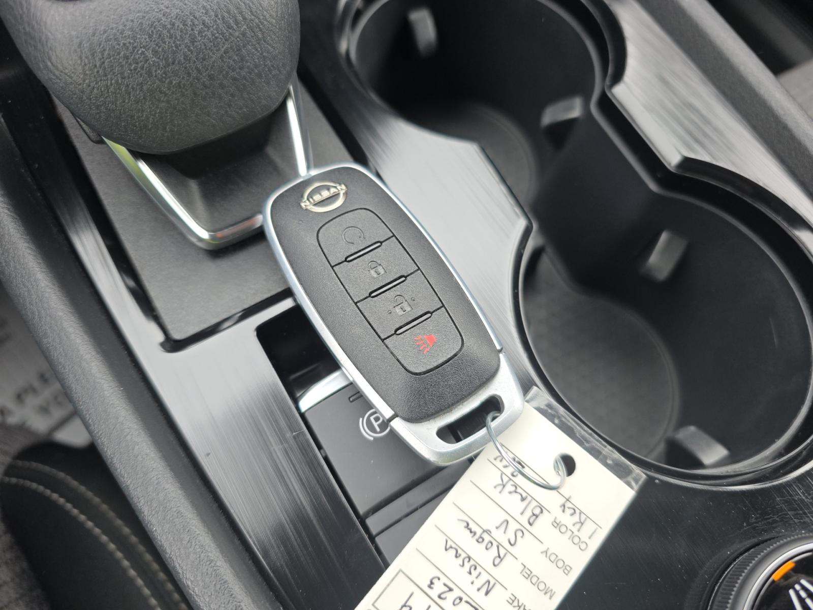 2023 Nissan Rogue SV AWD