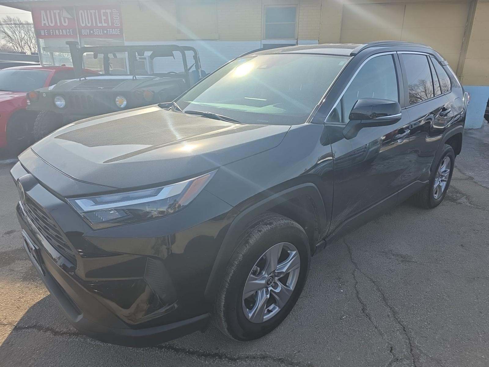 2025 Toyota RAV4 XLE AWD