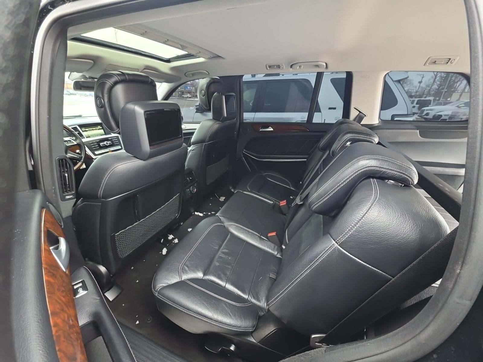 2015 Mercedes-Benz GL-Class GL 550 AWD