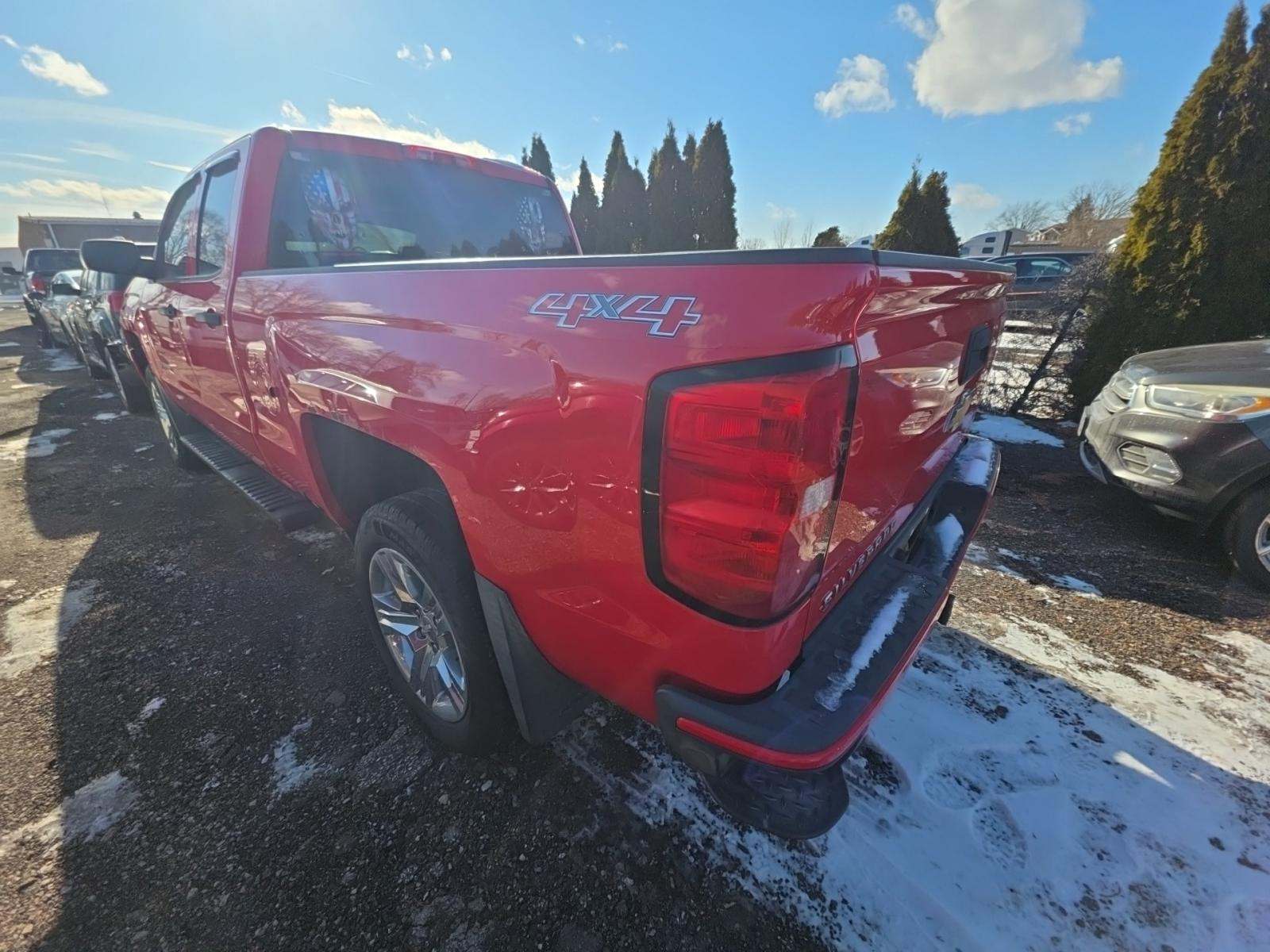 2016 Chevrolet Silverado 1500 Custom AWD