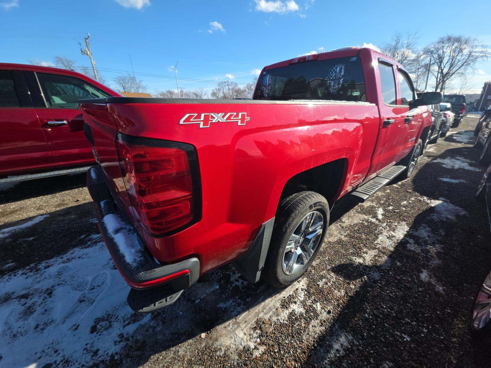 2016 Chevrolet Silverado 1500 Custom AWD