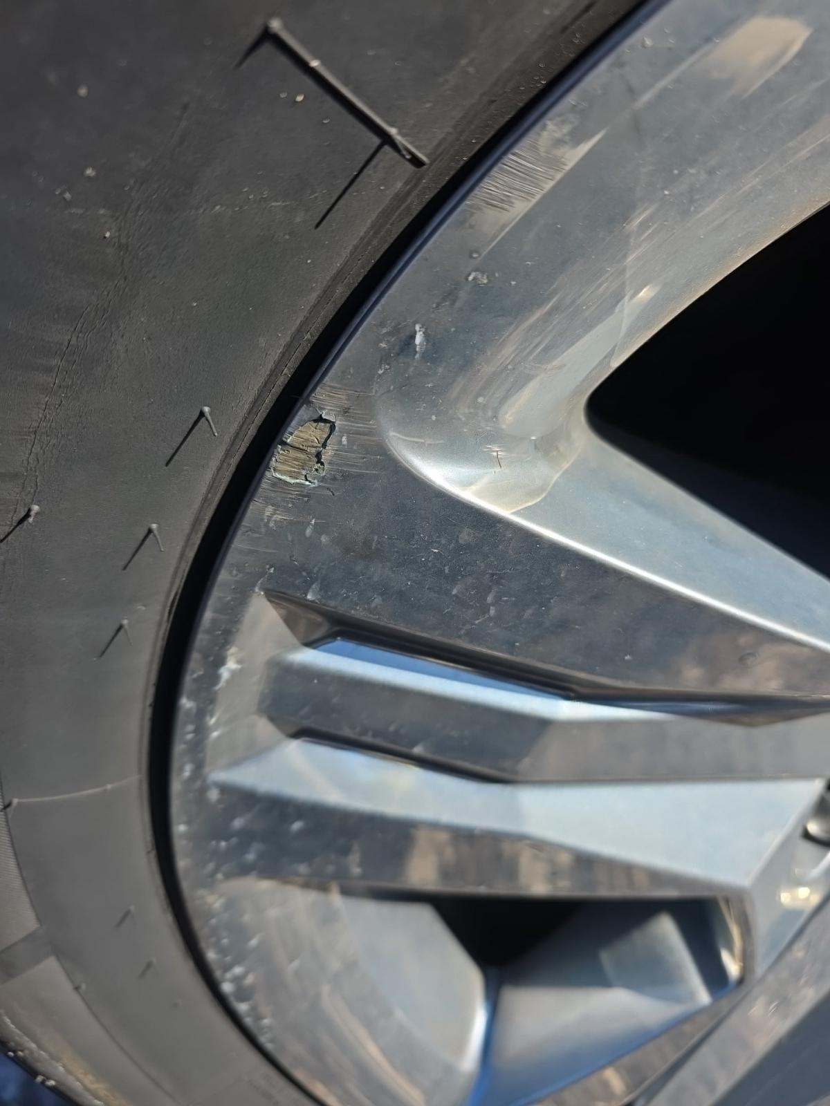 2016 Chevrolet Silverado 1500 Custom AWD