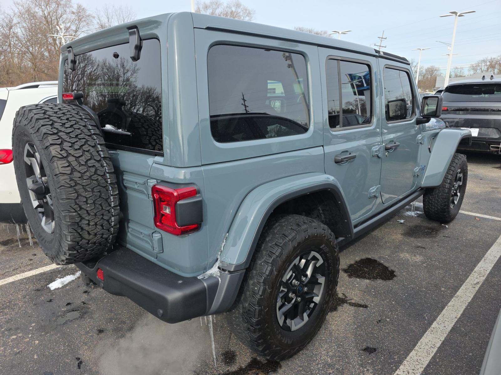 JEEP 4XE RUBICON X - 3