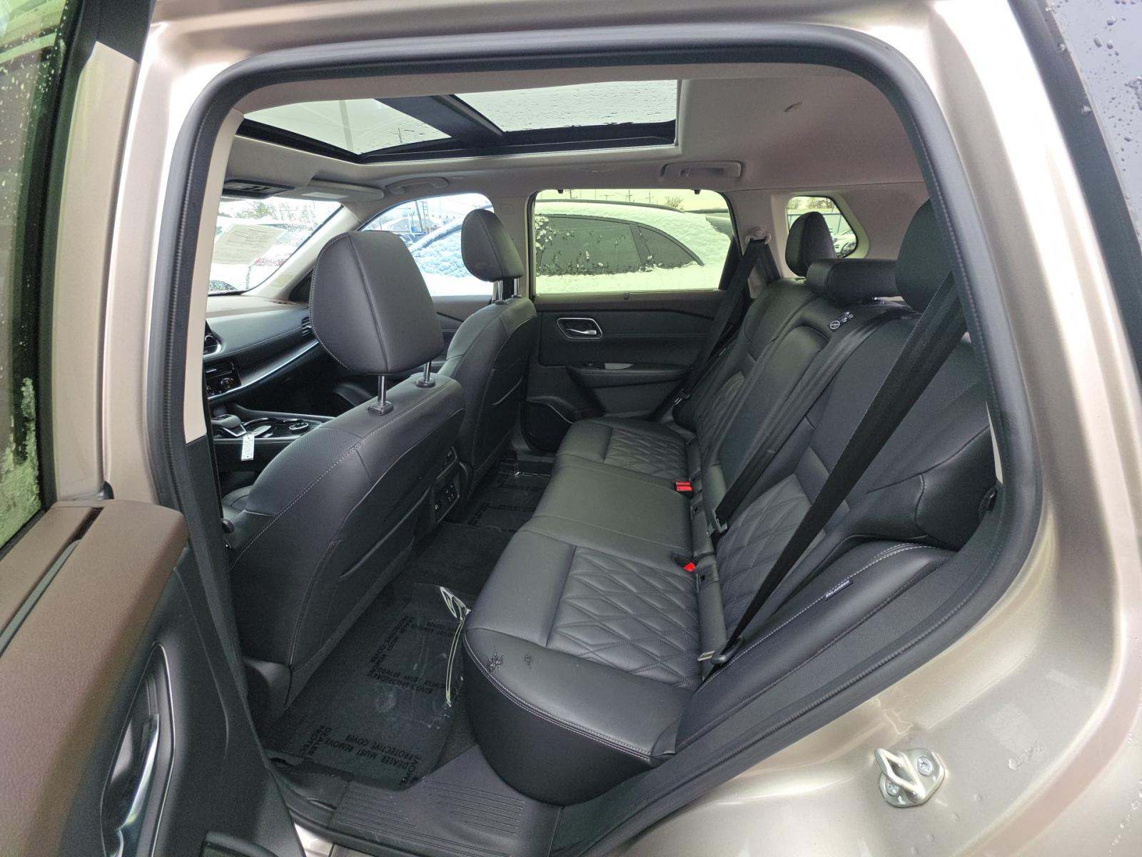 2023 Nissan Rogue Platinum AWD