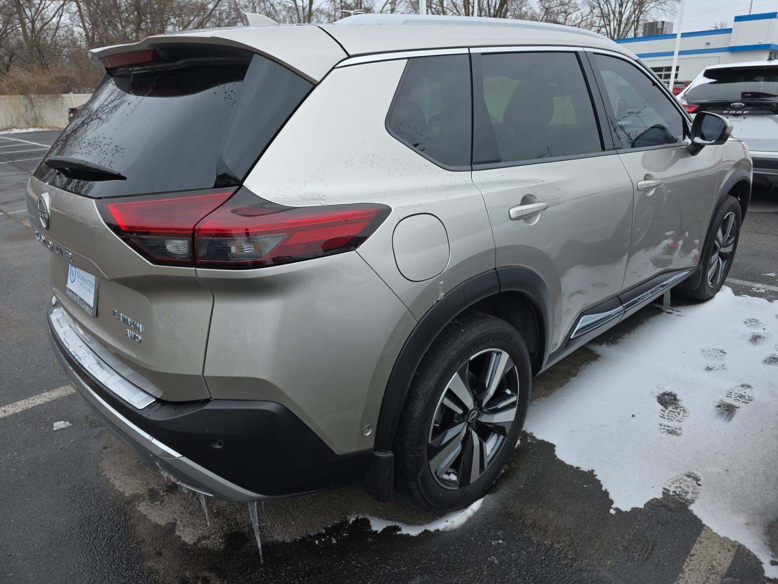 2023 Nissan Rogue Platinum AWD