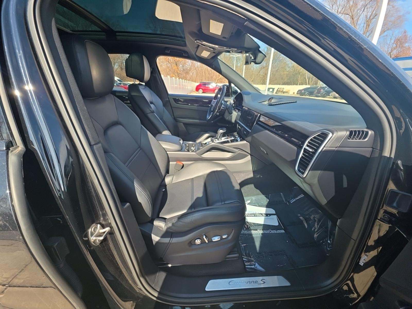 2019 Porsche Cayenne S AWD