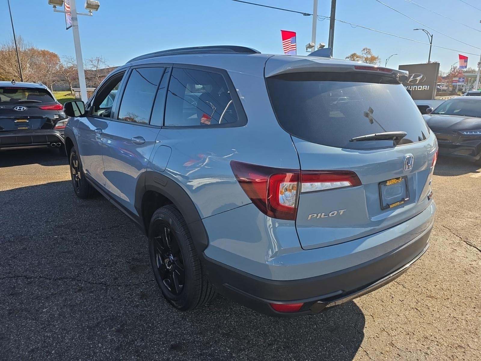 2022 Honda Pilot TrailSport AWD