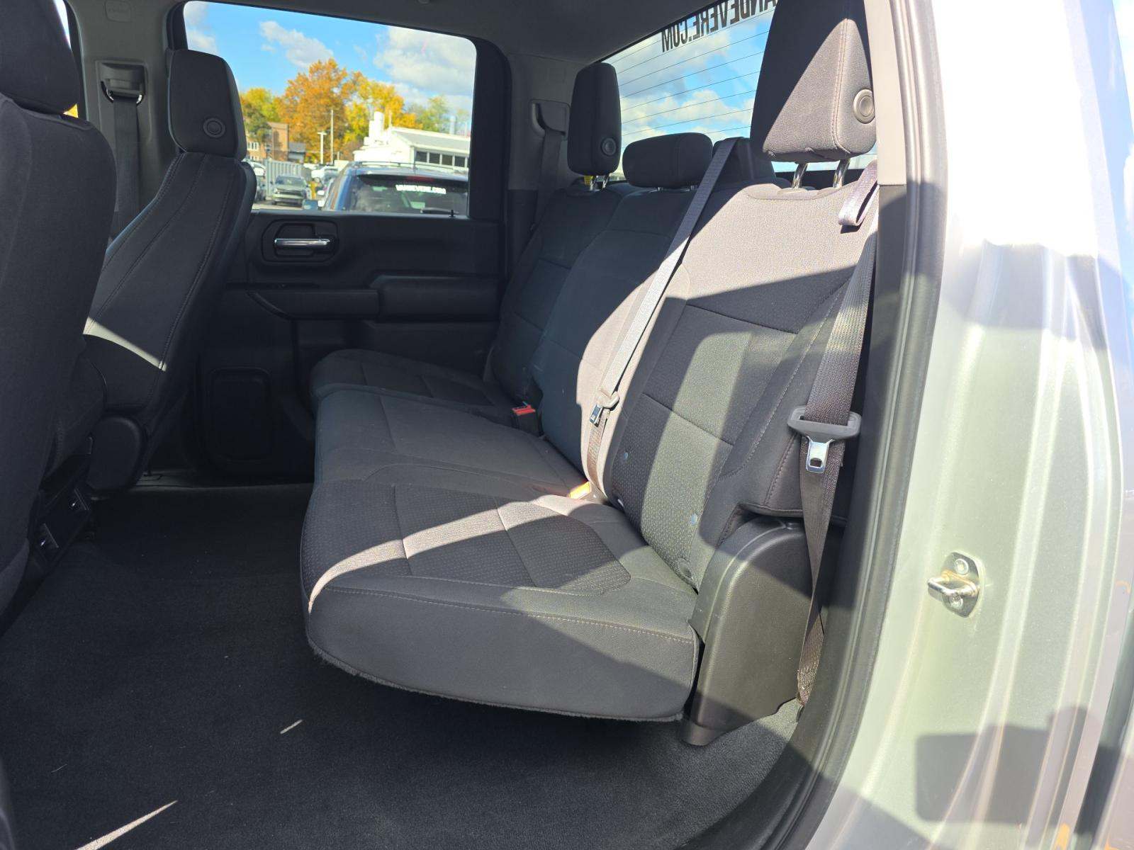 2023 Chevrolet Silverado 2500HD Custom AWD