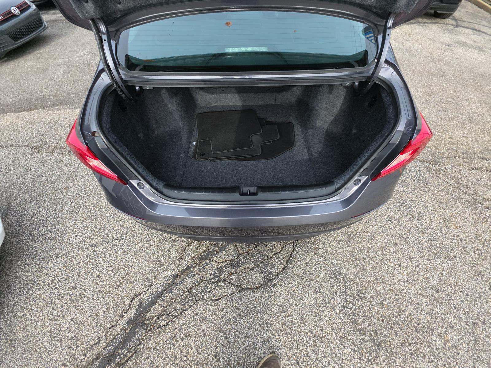 2022 Honda Accord Hybrid EX-L FWD