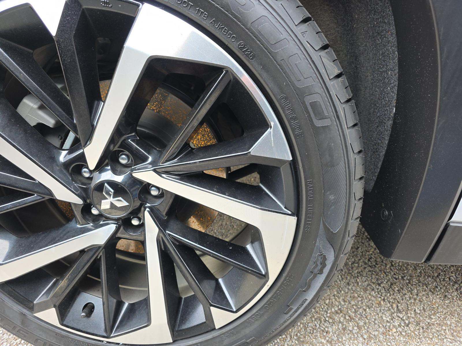 2024 Mitsubishi Outlander PHEV SE AWD