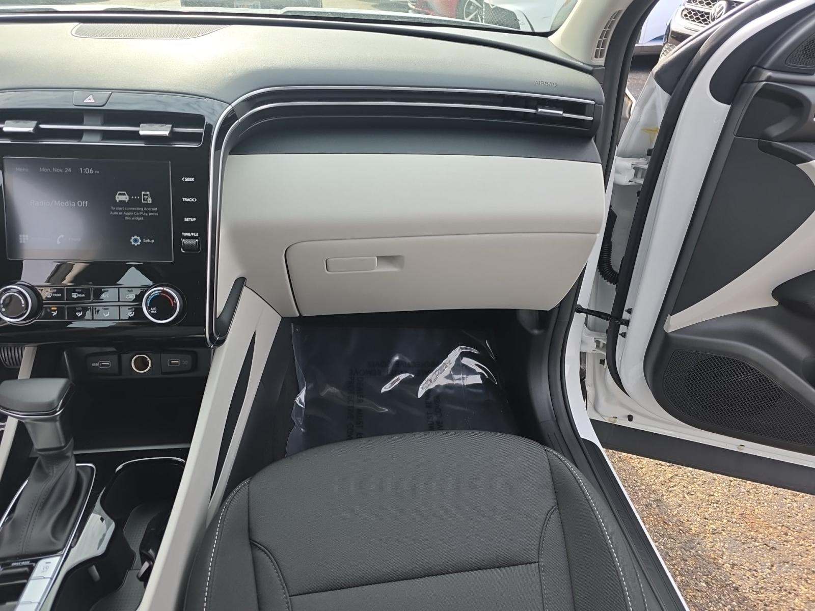 2024 Hyundai Tucson SE FWD