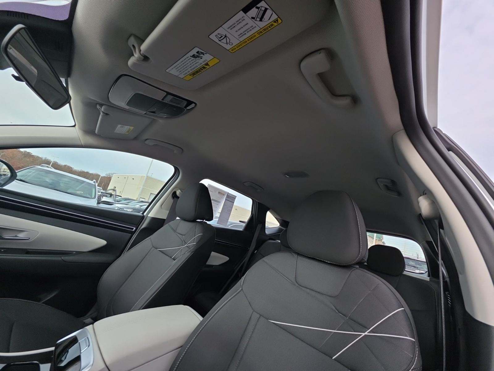 2024 Hyundai Tucson SE FWD