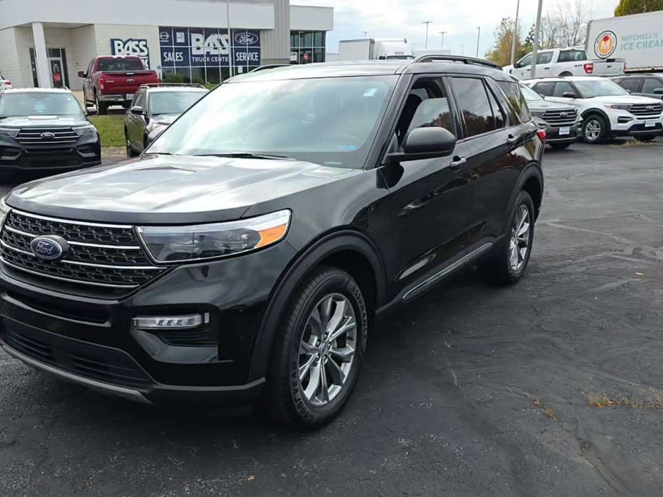 2022 Ford Explorer XLT AWD
